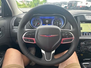 2023 Chrysler 300 TOURING L RWD